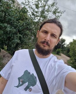 Денис